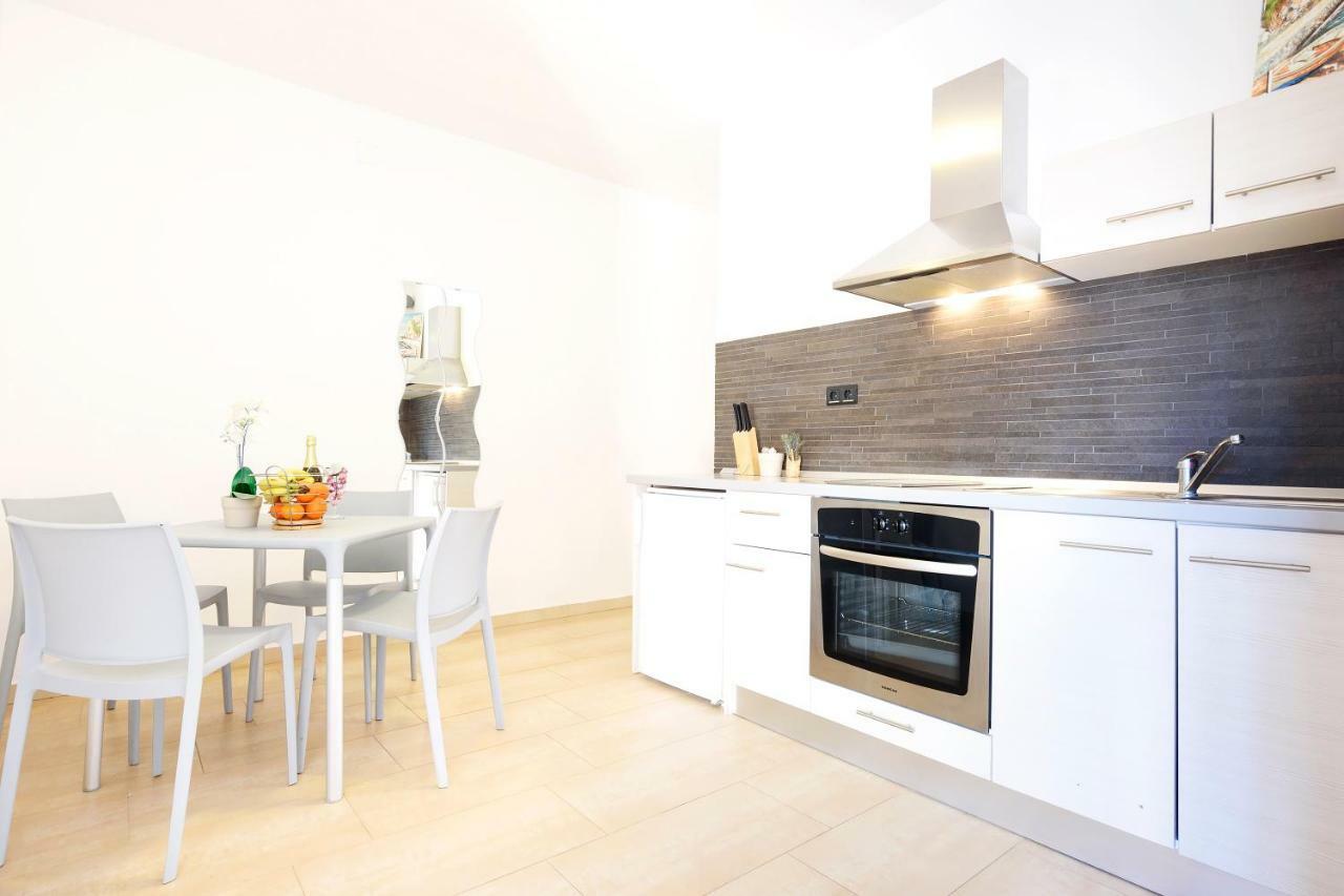 Very Special Apartments Pakostane Bagian luar foto